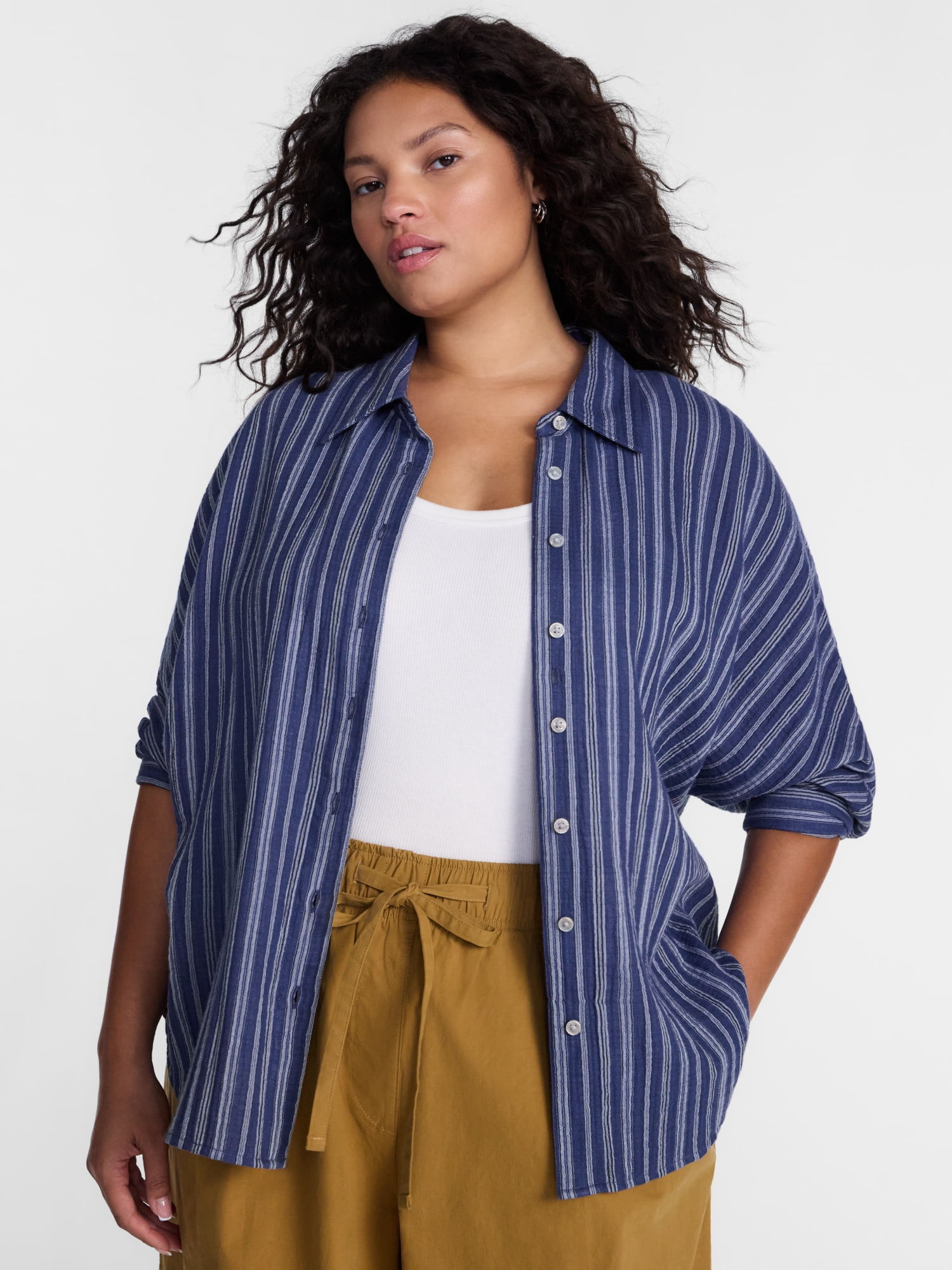 Terra & Sky Women's Plus Button Front Woven Shirt with Long Sleeves, Sizes 0X- 5X