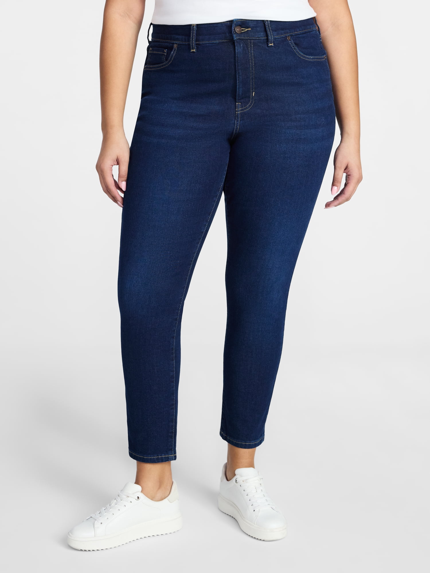 Terra & Sky Women's Plus Signature Denim Skinny Jeans with Control Panel, Sizes 16W-26W