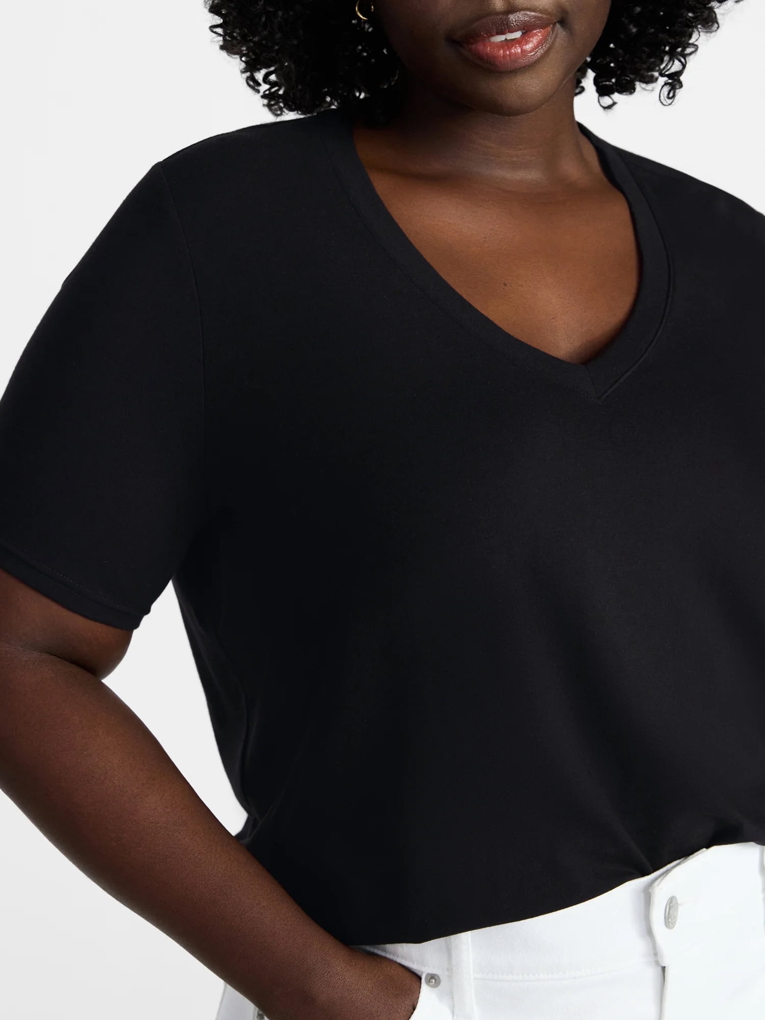 Terra & Sky Women's Plus Size V-Neck Tee with Short Sleeves, Size 0X-5X