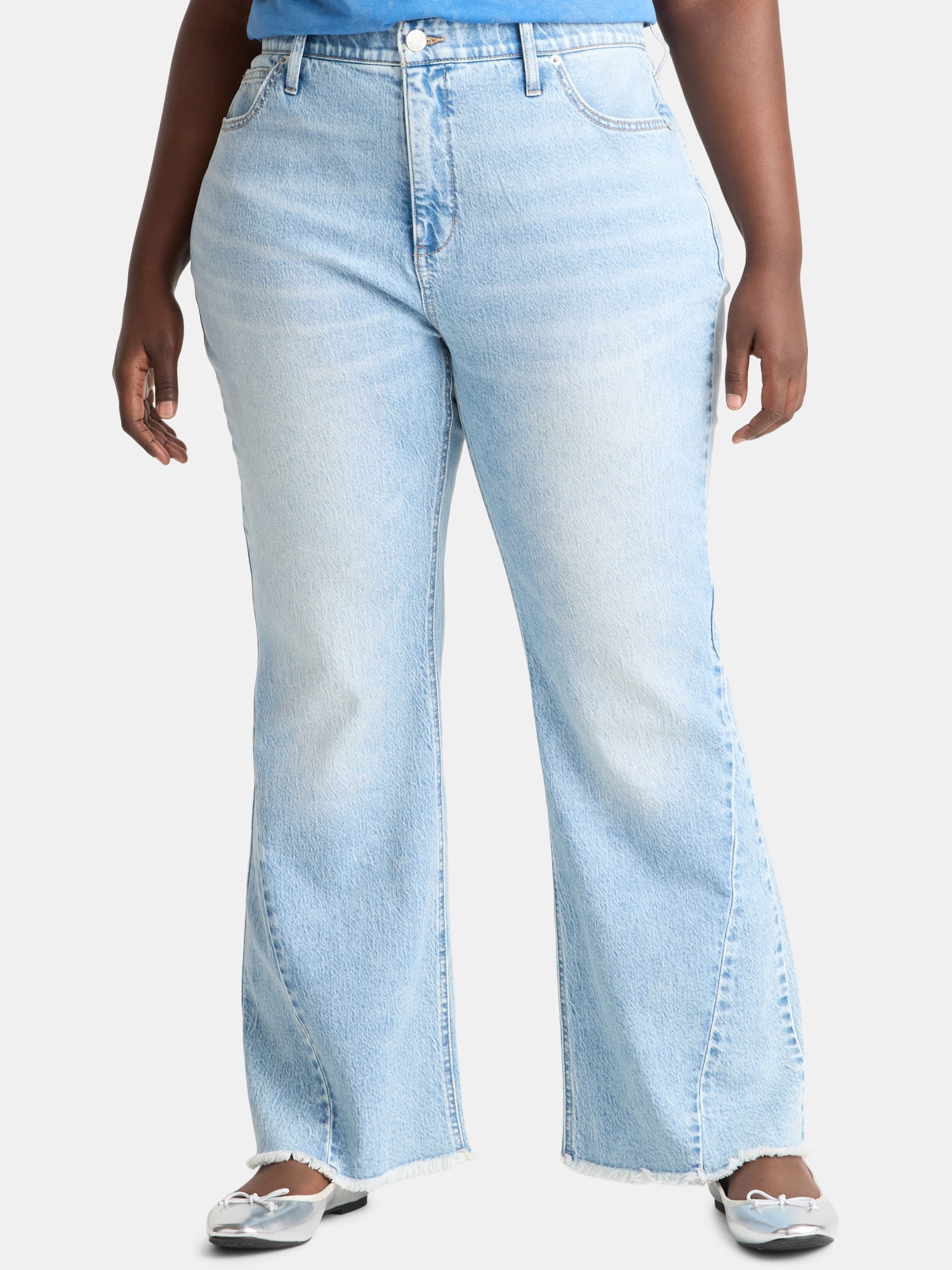 Terra & Sky Women's Plus Size High Rise Flare Jeans, 30" Inseam, Sizes 16W-28W
