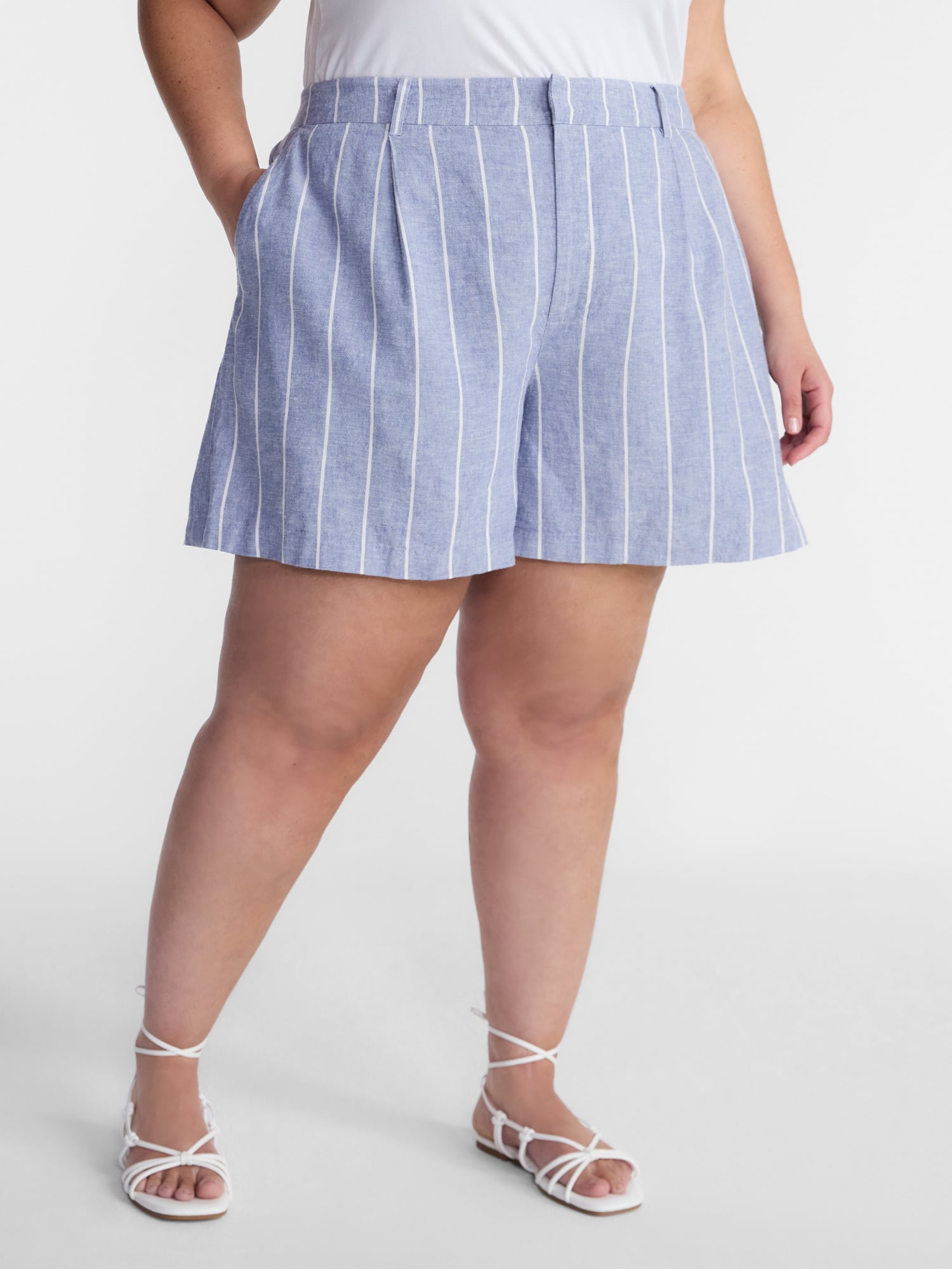 Terra & Sky Women's Plus Linen Blend Shorts, Sizes 0X-4X