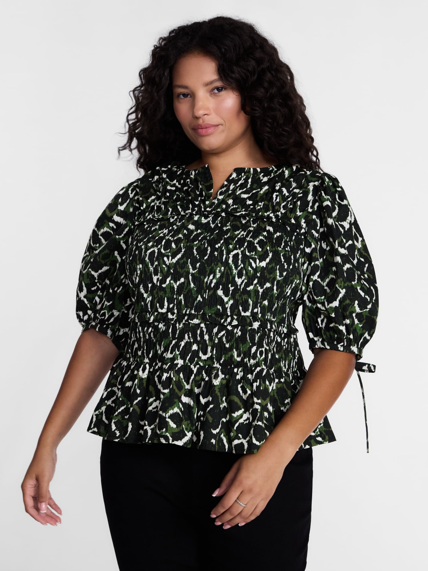 Terra & Sky Women's Plus Smocked Sleeved Top, Sizes 0X-5X