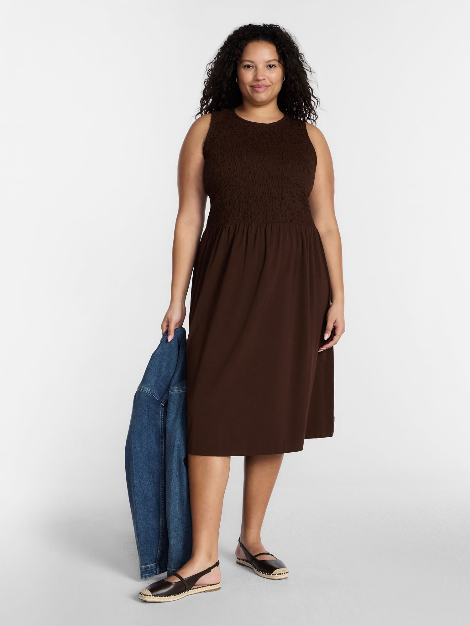 Women’s Plus Sleeveless Smocked Midi Dress, Size 0X-5X