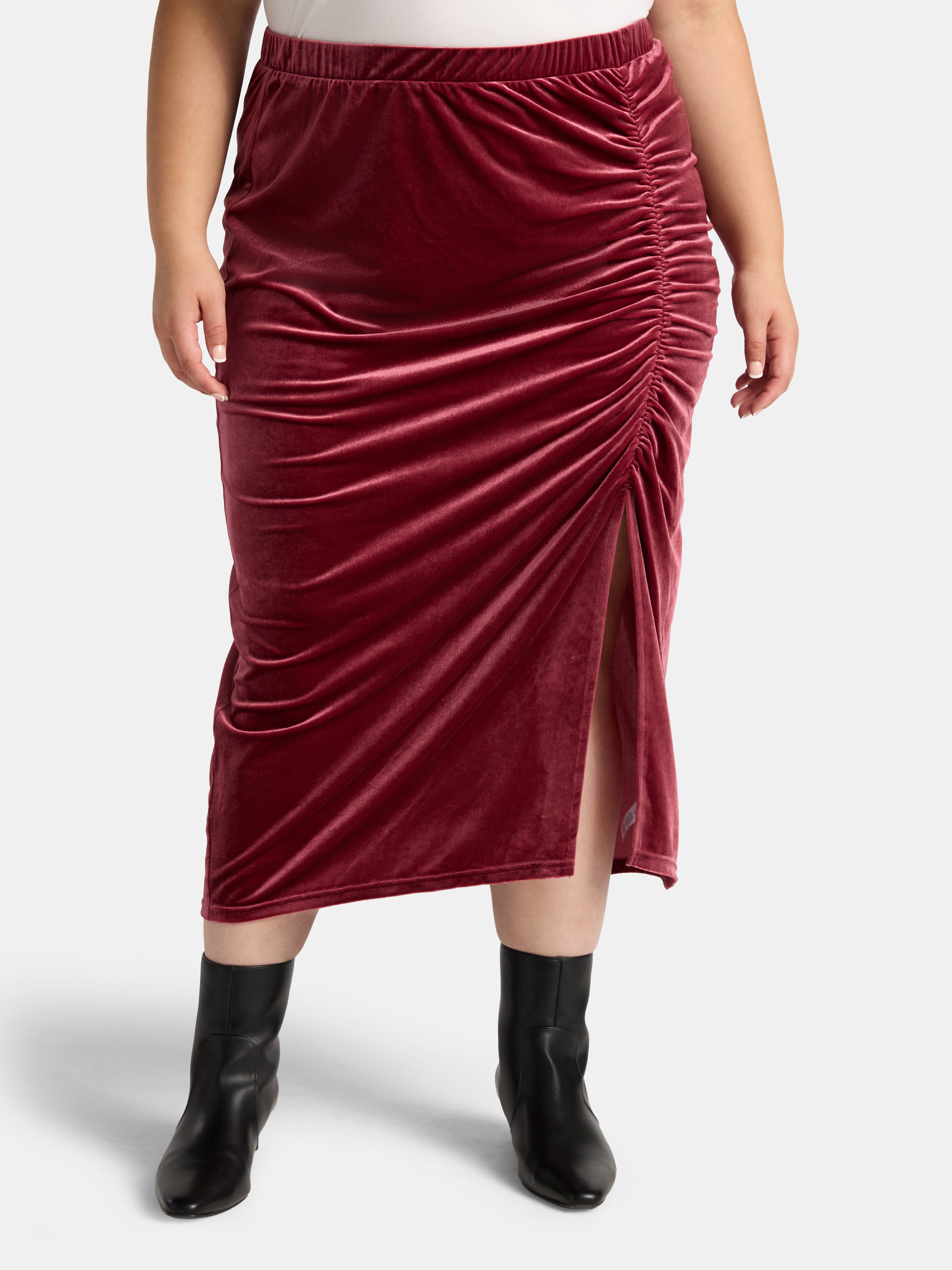 Terra & Sky Women's Plus Velvet Midi Skirt, Sizes 0X-5X
