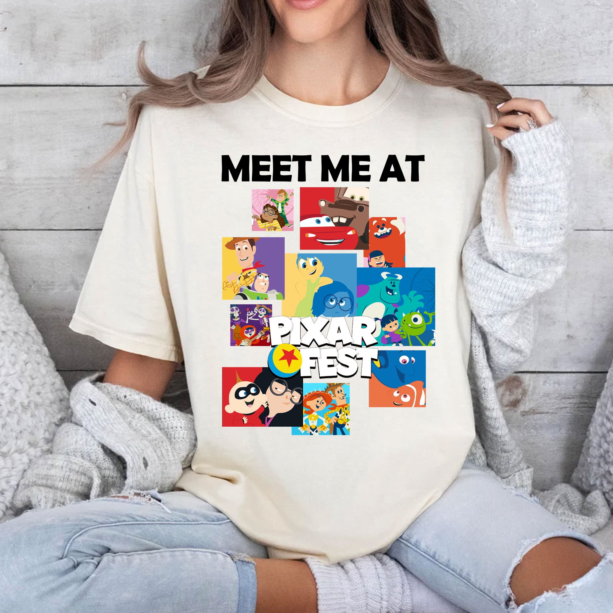 T-shirt Donna Pixar Paper Art - Design Ovale Stilizzato