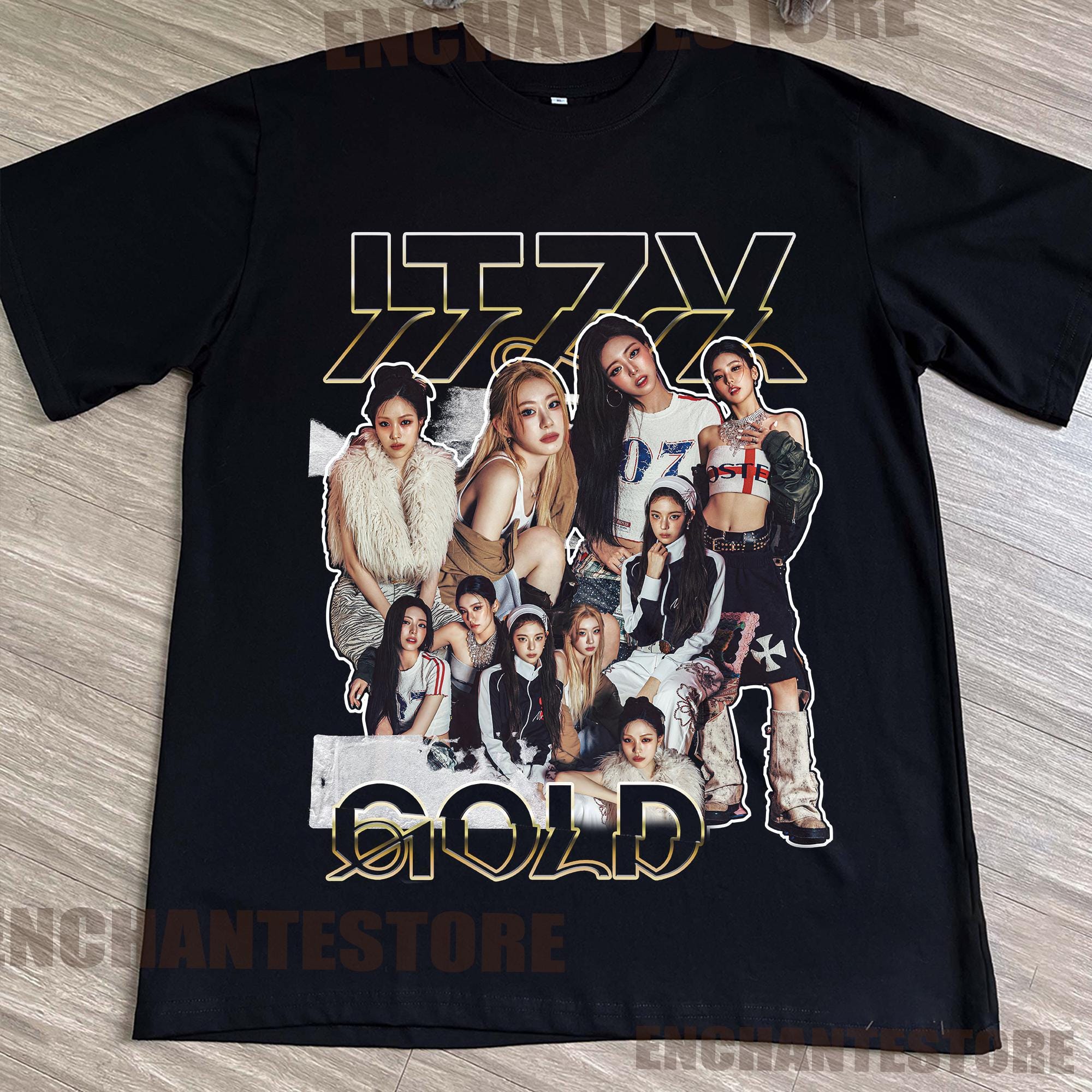 EnjoyYourLife Maglietta Unisex ITZY Kpop – Ufficiale Per Fan Con Nomi YUNA RYUJIN CHAERYEONG LIA YEJI – Morbida 65% Cotone
