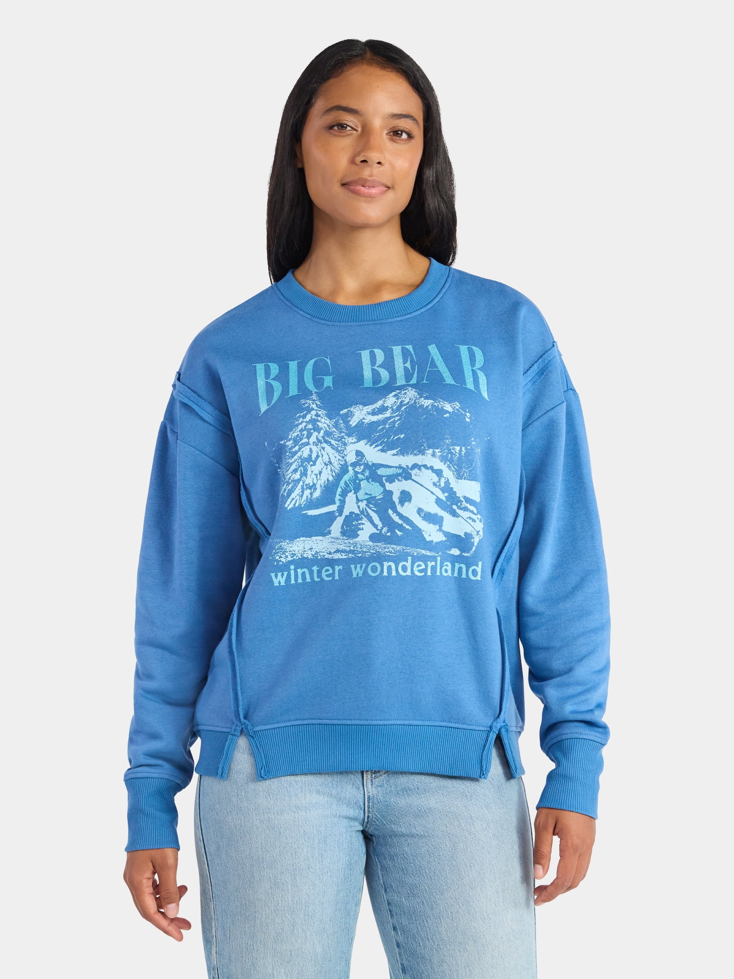 Time and Tru Women's Big Bear Ski Arch Graphic Sweatshirt with Long Sleeves, Sizes XS-XXXL