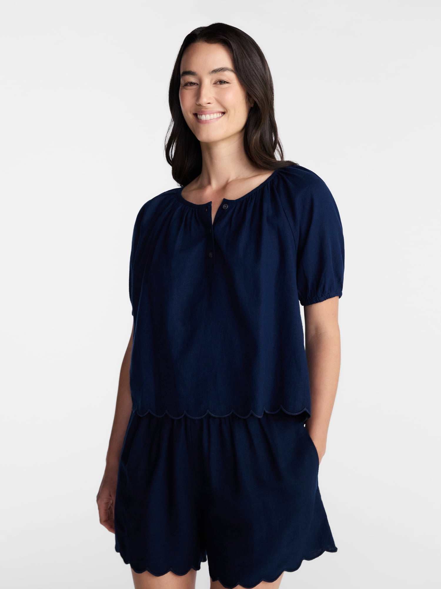 Time and Tru Women's Linen Blend Blouse with Scalloped Hem, Sizes XS-XXXL