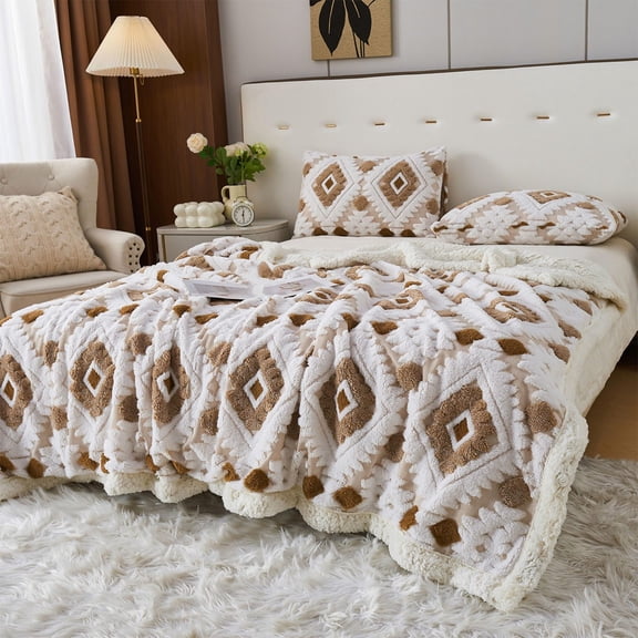 TTJ Cationic Hollow Taffeta Lambswool Double-Layer Throw 59.1x39.4 in Reversible Plush Sherpa Blanket Soft Warm Nap Blanket Machine Washable Cozy Sofa Cover