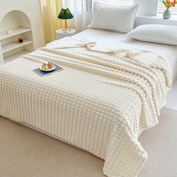TTJ Extra Large Fleece Throw Blanket 79x59 in Oversized Cozy Soft Plush Sofa Bed Blanket Warm Decorative Machine Washable All-Season Throw For Living Room