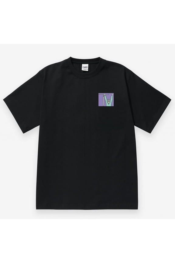 TV Well Nice T-Shirt Medium Casual Graphic Tee