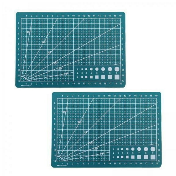 Tachiuwa 2x2 Gridded Cutting Boards Adults Fabrics Hobby Cutting Sewing Mats for Crafts 21cmx14.5cmx0.9mm