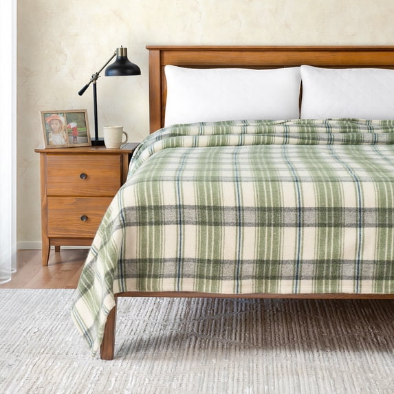 Tahoe Heavyweight Oversized Washable French Wool Plaid Twin Blanket, Olive