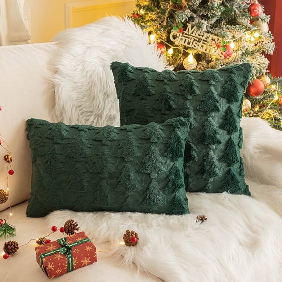 Taibuwu Set of 2 Dark Green Throw Pillow Covers Christmas Tree Decorative Pillowcases 20x20 Inch Soft Plush Faux Wool Farmhouse Couch Pillows for Sofa Livingroom Bed for Home Decors