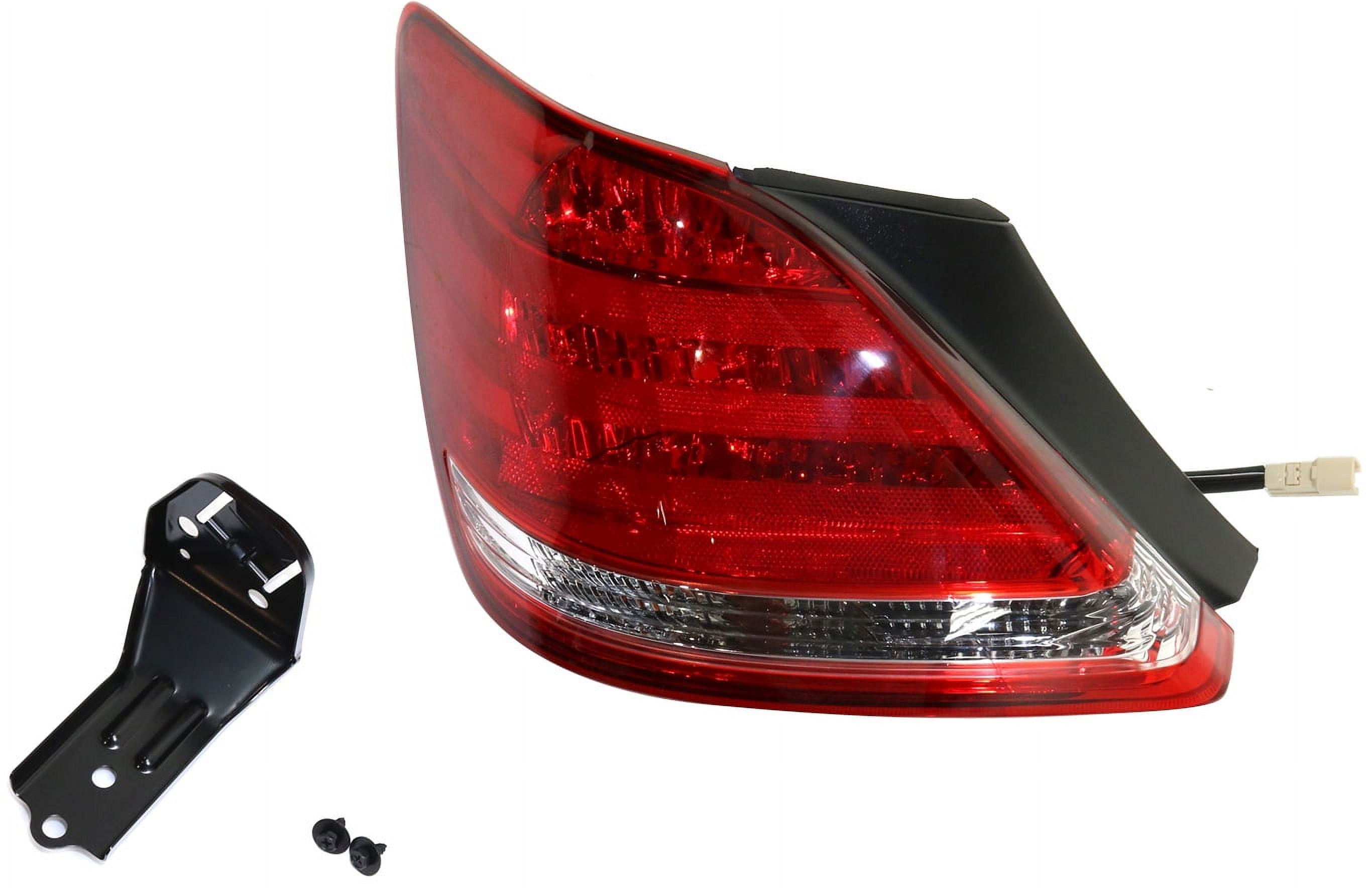 Tail Light Compatible With 2005-2007, 2010 Toyota Avalon Left 