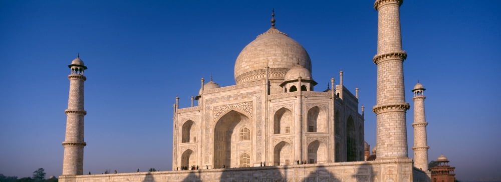 Taj Mahal Agra Uttar Pradesh India Canvas Art - Panoramic Images (36 x 12)