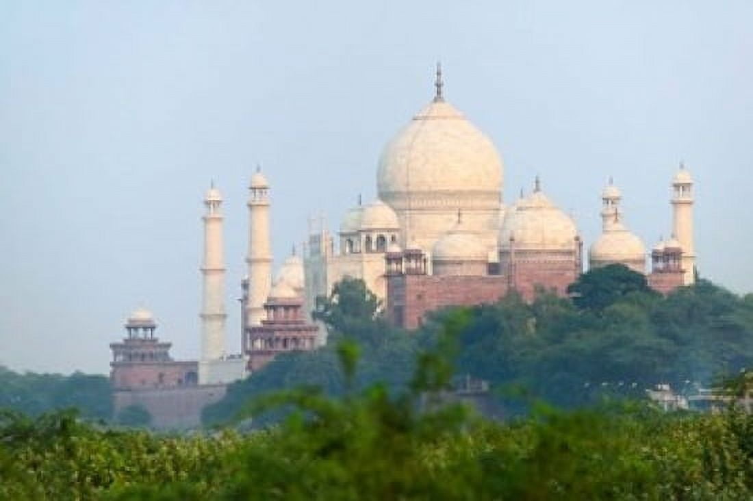Taj Mahal (UNESCO World Heritage site) Agra India Canvas Art - Keren Su DanitaDelimont (36 x 24)