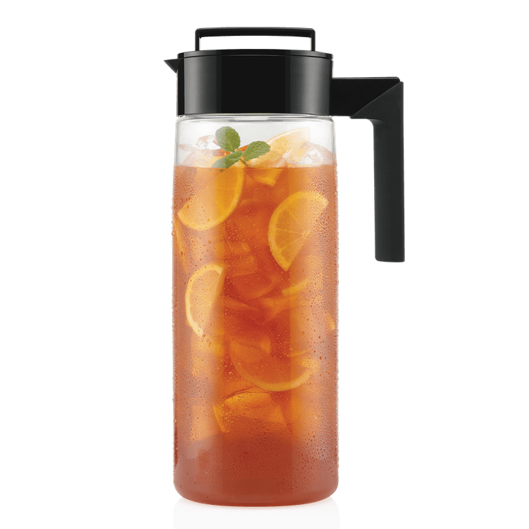 https://i5.walmartimages.com/seo/Takeya-Airtight-Pitcher-with-Airtight-Lid-2-qt-Black_11c8875d-e967-43a0-a312-7810fbfd0c6c.e7fb9e852cf6dafc28b795f823ab8c4a.png?odnHeight=768&odnWidth=768&odnBg=FFFFFF