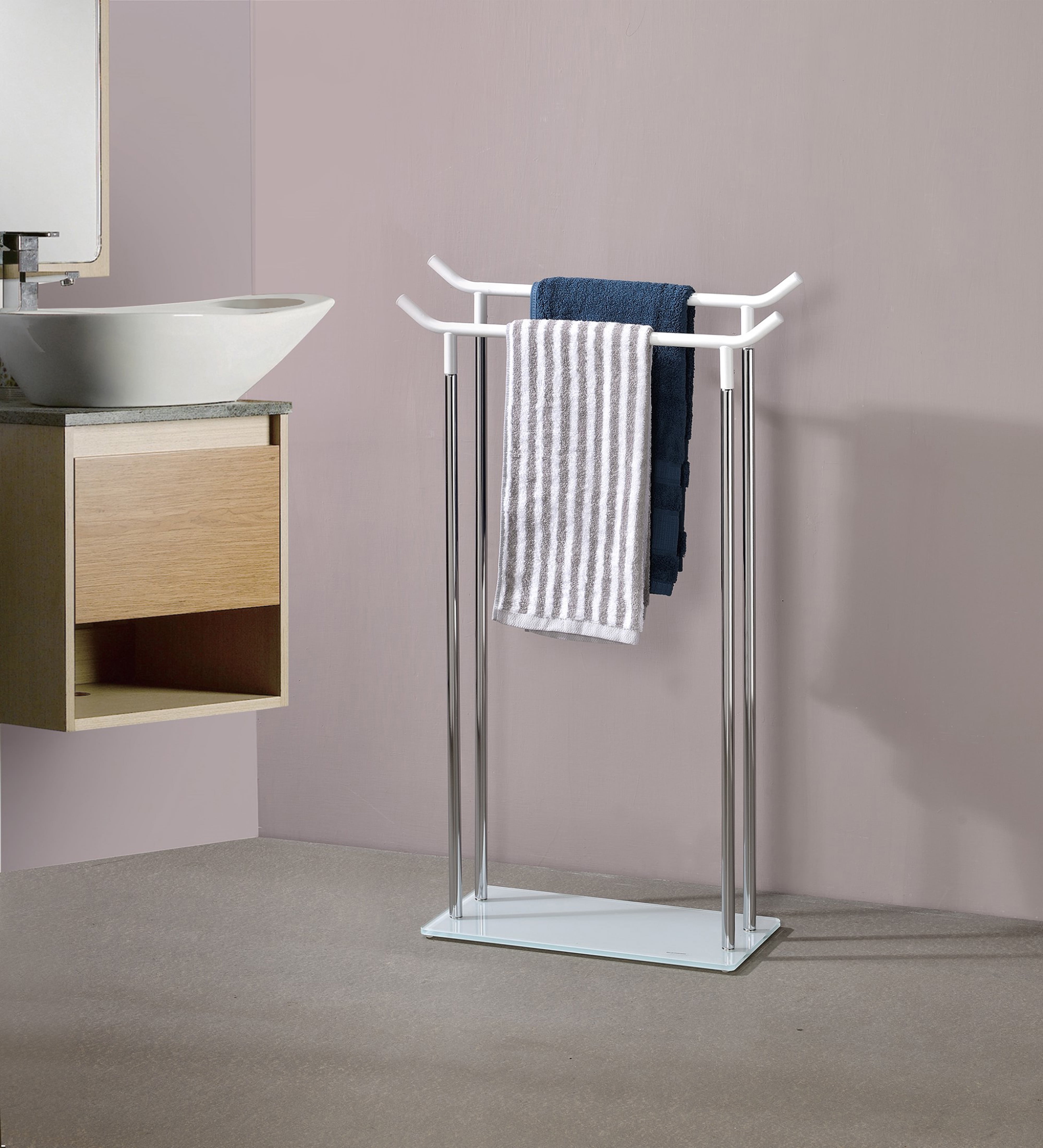 Talia Modern Chrome & White Metal 2 Bar Free Standing Towel & Quilt Rack