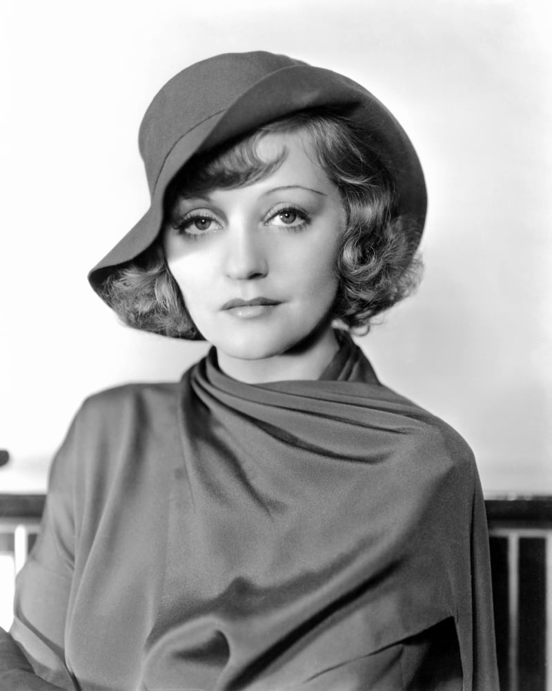 Tallulah Bankhead Canvas Art -  (16 x 20)