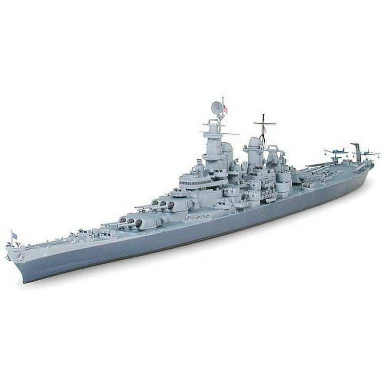 Tamiya 1 700 U.S.Navy Battleship Missouri Plastic Model TAM31613
