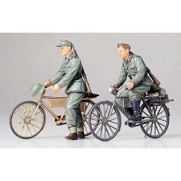 Tamiya 35240 WWII German Soldiers with Bicycles 1/35 Scale Plastic Model Figures