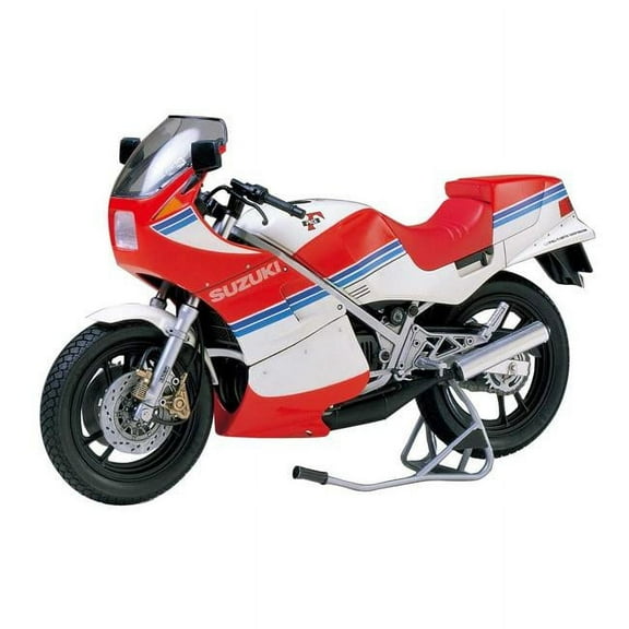 Tamiya TAM14029 1 by 12 Scale Suzuki RG250 Re-Issue with Full Options Model Kit