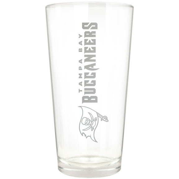 Tampa Bay Buccaneers Etched 16oz. Vertical Rally Cry Pint Glass