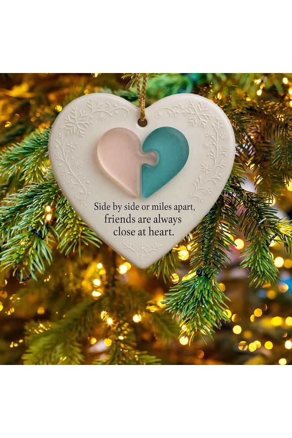 1pcs Handmade Sea Glass Nativity Ornament, Beach Inspired Christmas Tree Decoration, Unique Nativity Scene Ornament, Frosted Glass & Seashell Holiday Decor