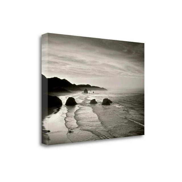 Tangletown Fine Art Cannon Beach by Dennis Frates Poster Frame - 25 x 34 x 1.5 in.