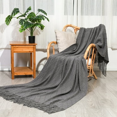 Taosunzt Knitted Blanket with Tassels Lightweight Stretchy Woven Blanket for All Season Machine Washable Throw Blanket for Couch Bed Sofa Atrovirens 120x180cm