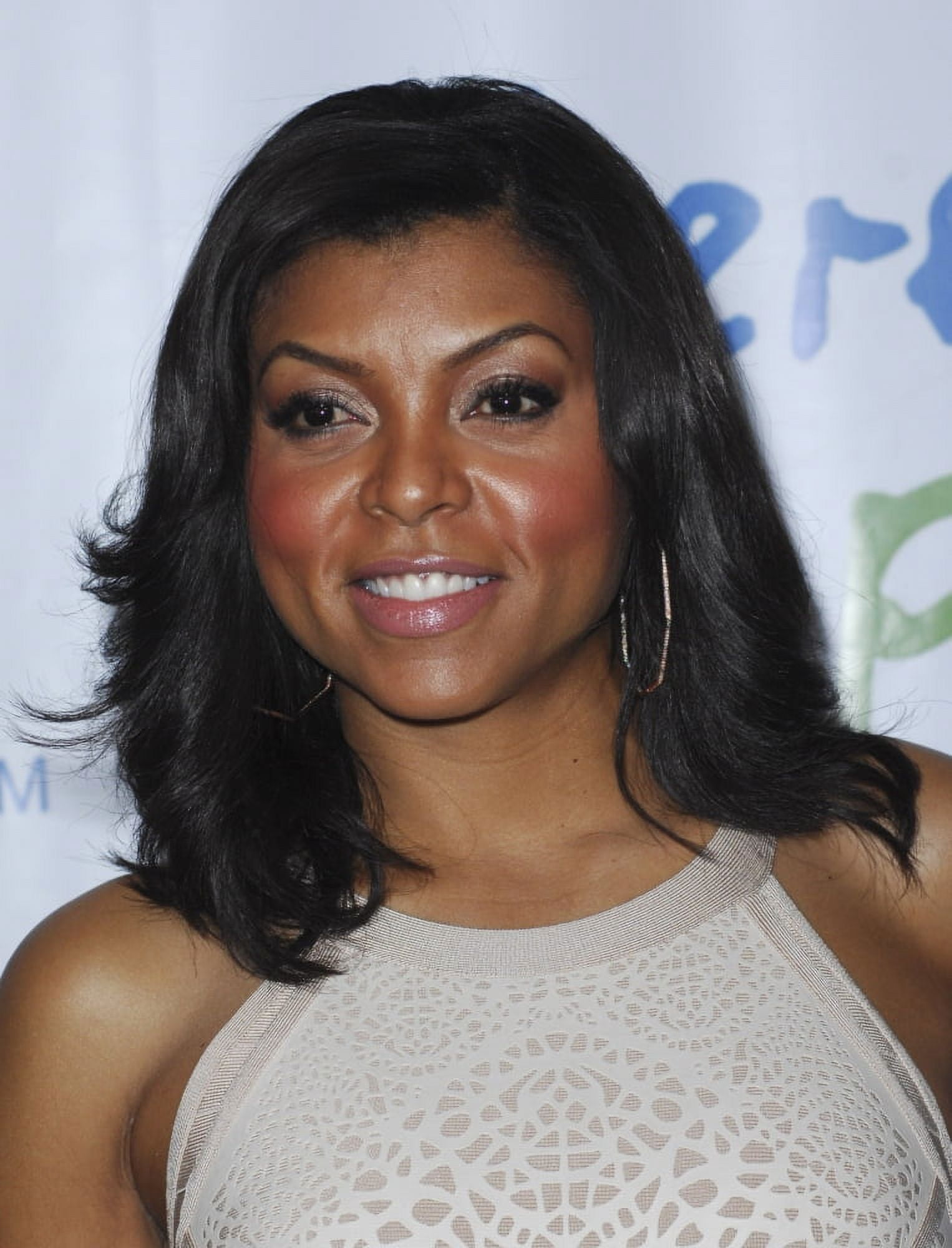 Taraji P Henson At Arrivals For Silver Rose Gala And Auction Canvas Art - (16 x 20)