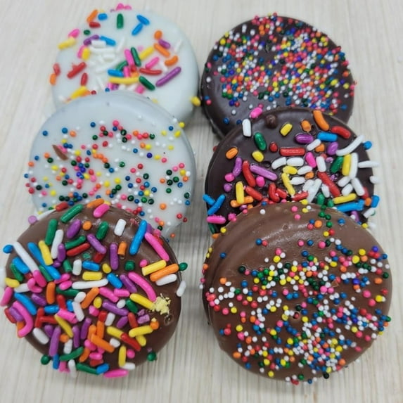 Tasteful Thoughts Chocolate Covered Oreo’s, White, Nonpareils, Pack of 5