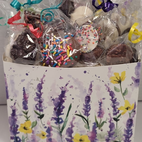 Tasteful Thoughts Flowers Basket Box, Yellow/Red, Assorted Chocolate and Popcorn