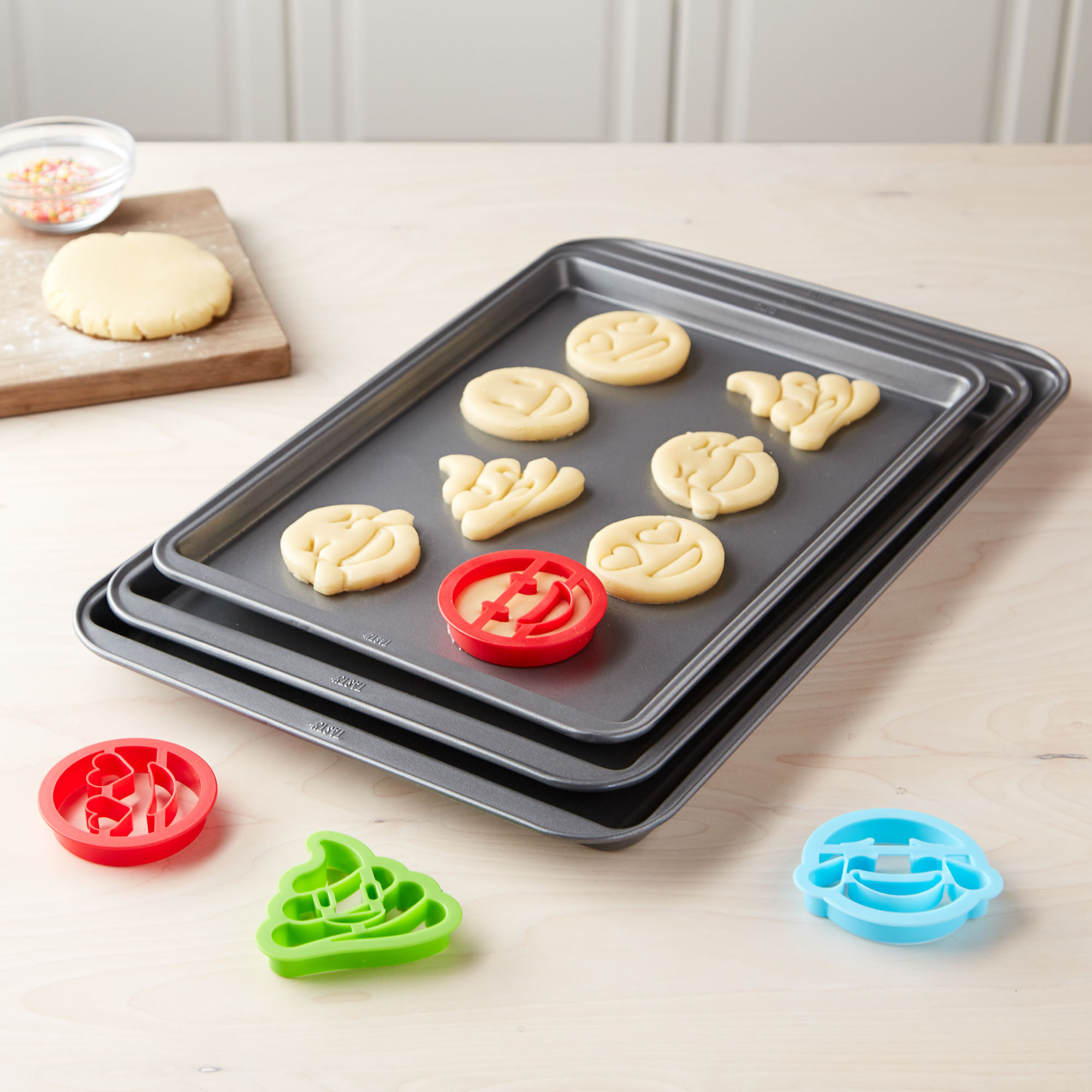 Tasty Cookie Sheet Set with 4 Cookie Cutters - image 1 of 11