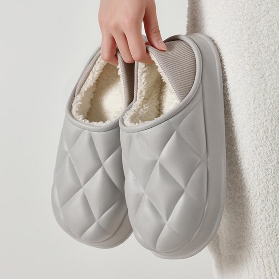 Taylonsss Men's Closed-Toe Fleece-Lined Quilted Waterproof Slippers with Cushioned Sole for Winter Indoor and Outdoor Use Cozy and Warm Flat Comfortable House Shoes