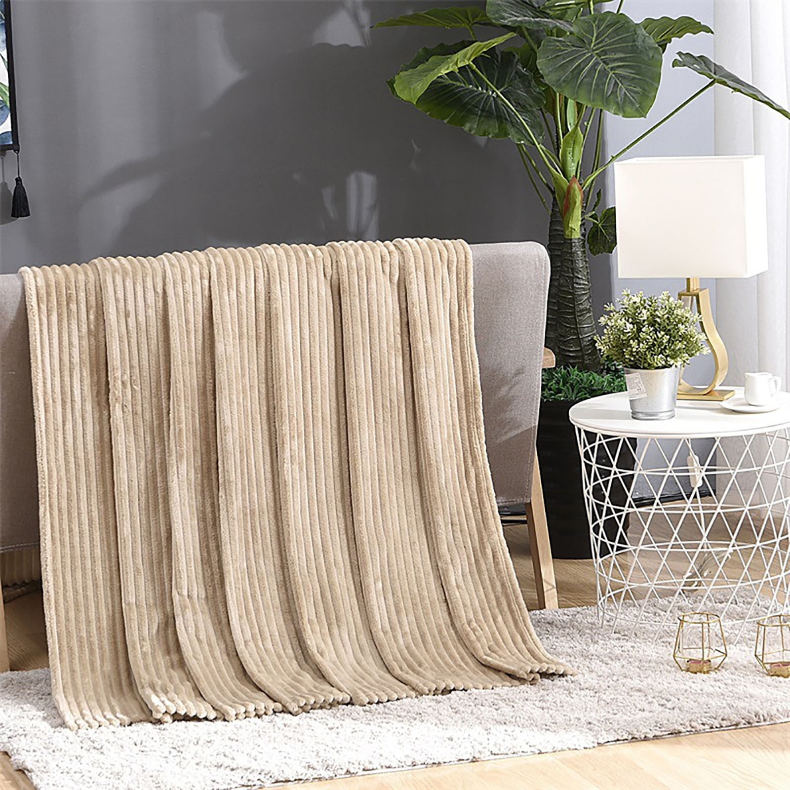 Tdoenbutw cooling blanket Pattern Hugging Blanket Is Suitable For Sofas