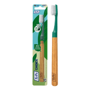 TePe Choice Soft Bristles Toothbrush, Toothbrush with 3 Replaceable Heads, Green