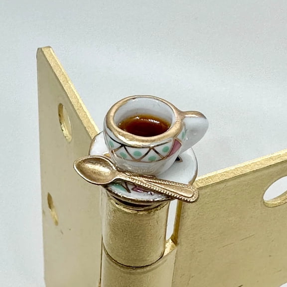 Tea Cup Door Hinge Heads Decorative Topper, Hinge Head Home Decoration,,Miniature Delicate Tea Cup Door Hinge Topper, Door Hinge Pin Topper for Unique Home Kitchen Decorative