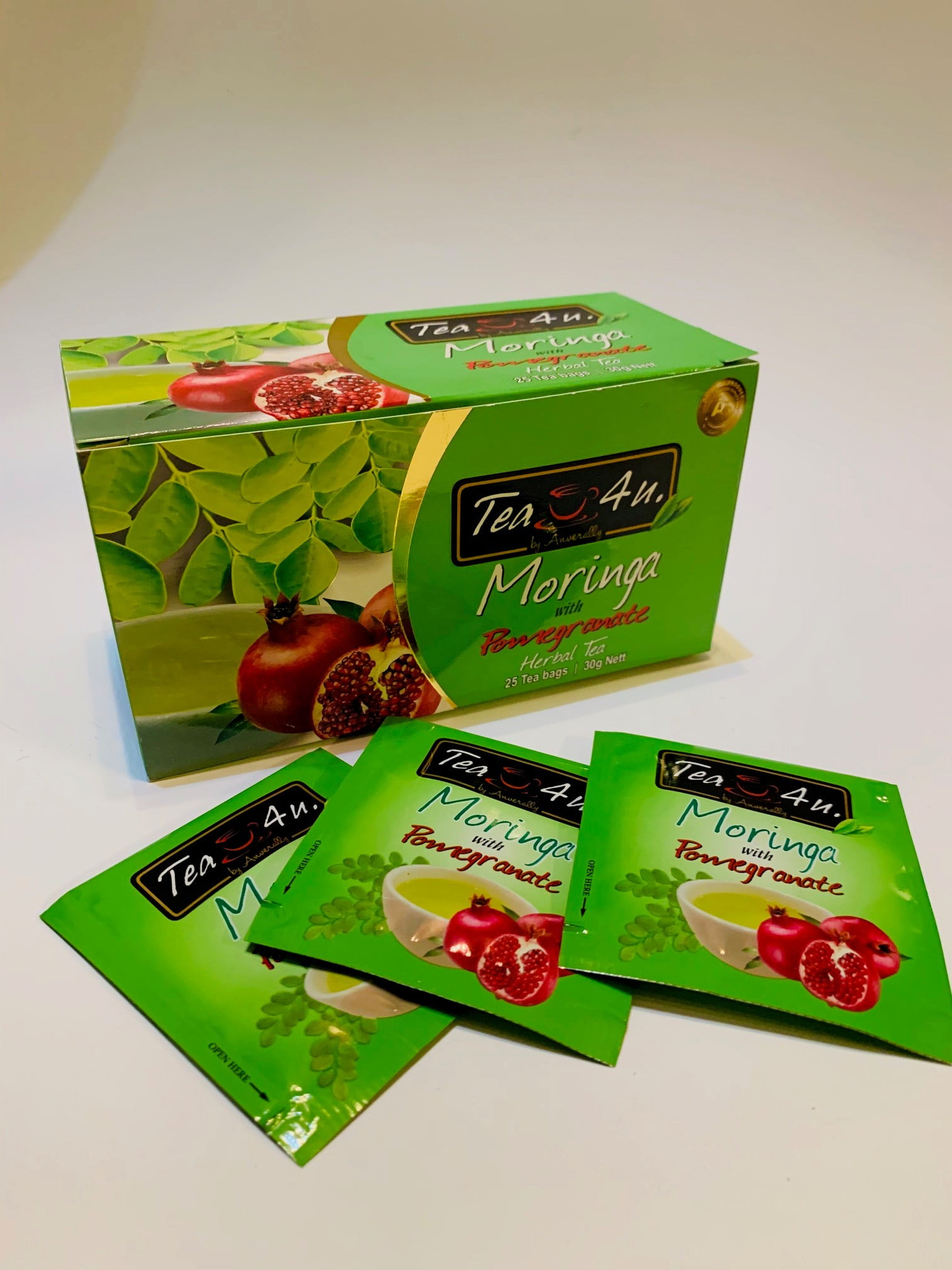 Tea4u Peach Green Tea - 25 Teabags Of Hand Picked Leaves | Caffeine-Free, Refreshing & Aromatic | Perfect For Gifts Or Daily Hydration
