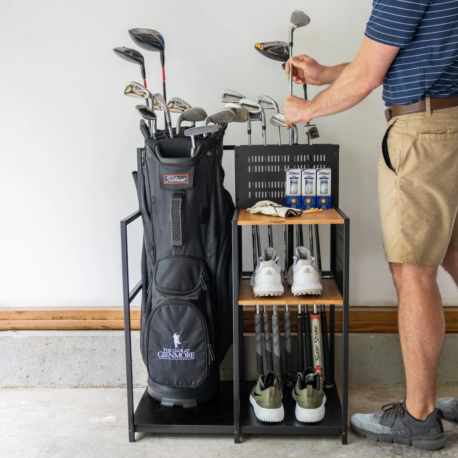 Teal Triangle Black Steel and Wood Golf Club Organizer