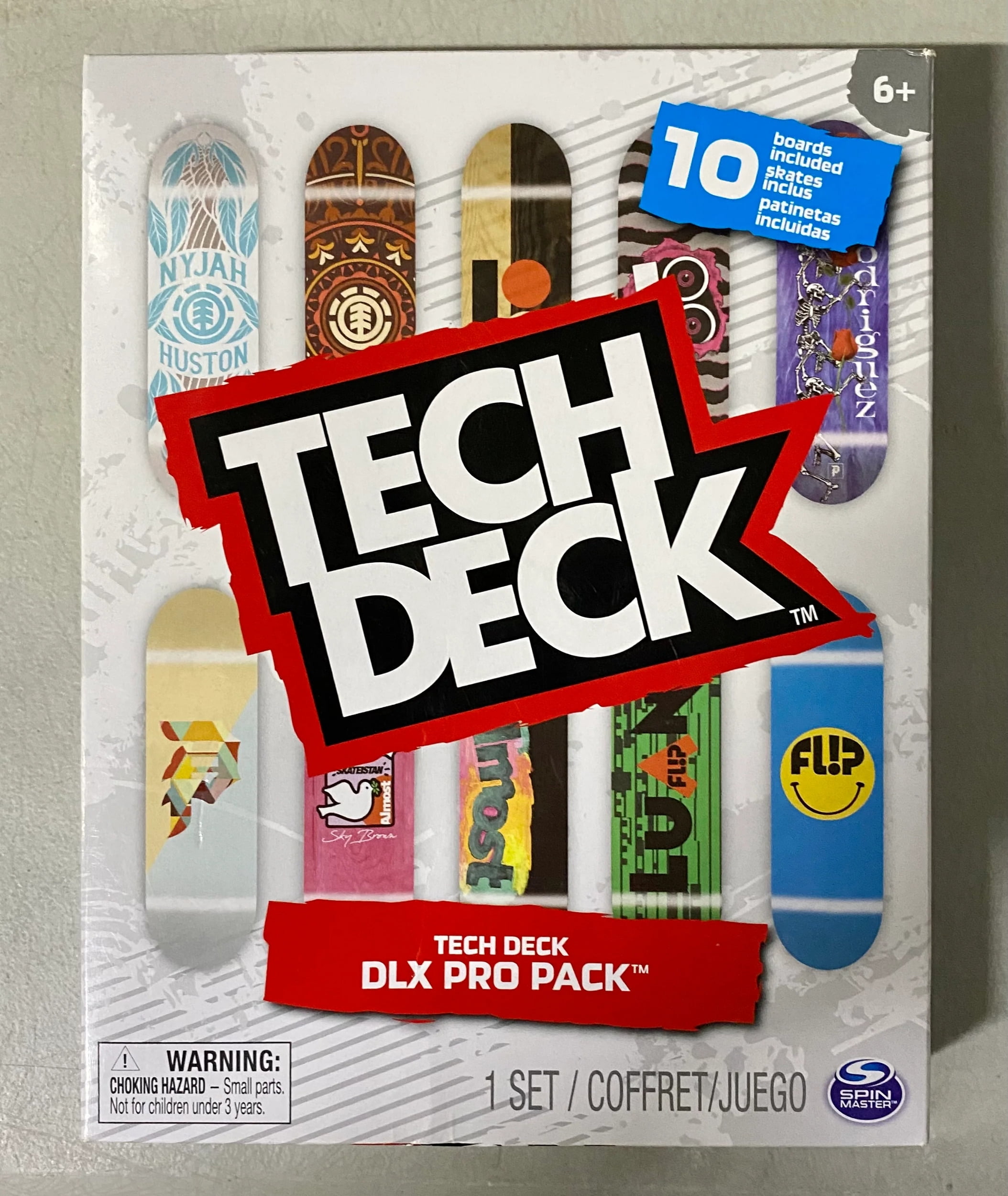 Pack of 10 Finger Skates (DLX Pro Pack Tech Deck)