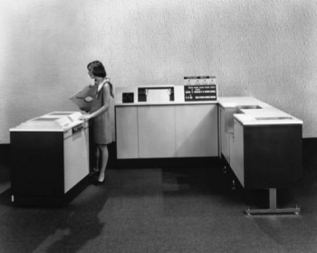 Technician working on a computer Univac 9200 Sperry Rand Canvas Art - (24 x 36)