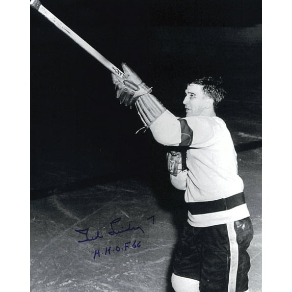 Ted Lindsay Autographed 8x10 Photo Detroit Red Wings "HHOF 66" SKU #247396