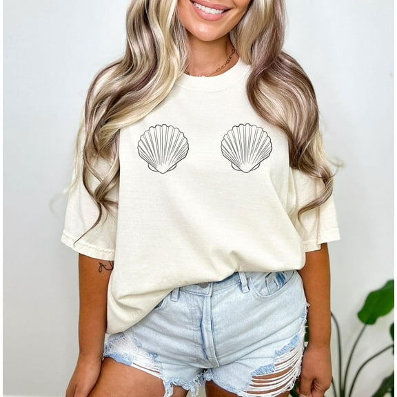TeeFit Seashell Bikini Shirt - Ocean Ladies Tee - Mermaid Core Shirt -Beachy Oversized Tee - Crustaceancore Shirt - Vintage Beach - Bachelorette T-shirt and Sweatshirt All Size S-5XL