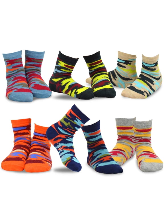 TeeHee Little Boys Cotton Fashion Crew Socks 6 Pair Pack for Boys