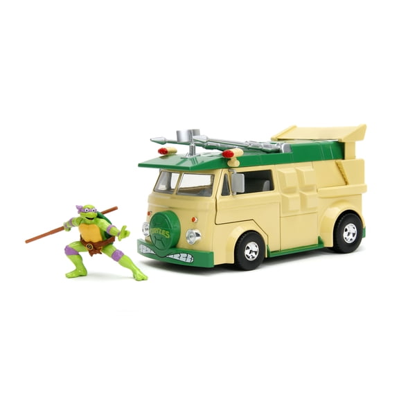 Teenage Mutant Ninja Turtles 1:24 Party Wagon Die-Cast Car & 2.75" Donatello Figure