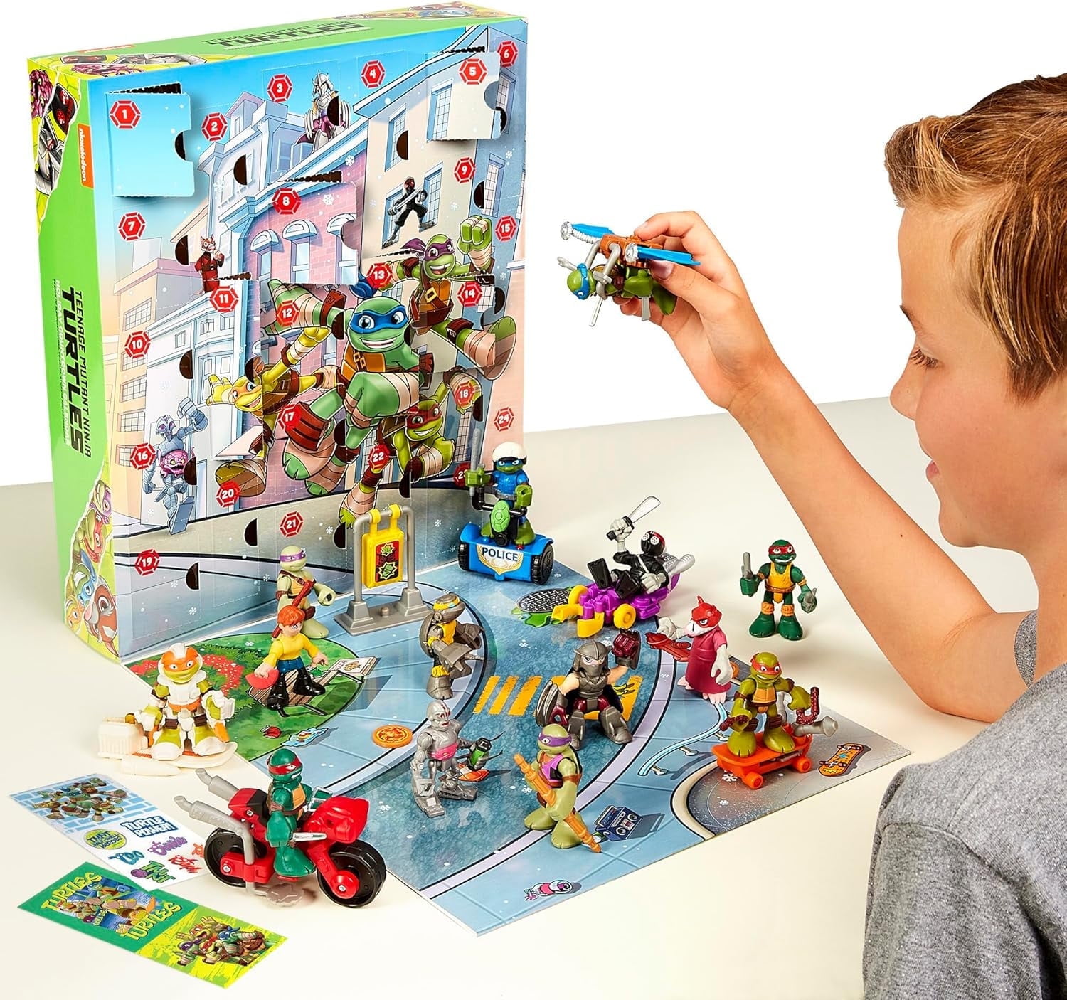 Teenage Mutant Ninja Turtles: Holiday Countdown Calendar by Playmates Toys