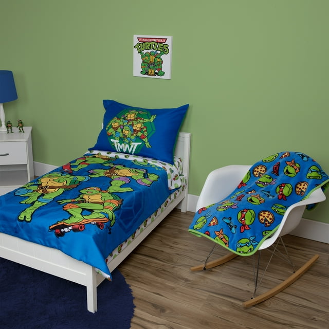 Teenage Mutant Ninja Turtles Toddler Bed Set with Bonus Blanket