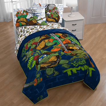 Teenage Mutant Ninja Turtles Wall to Wall 4 Piece Twin Size Kids Quilt Set